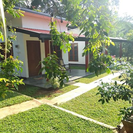 Udawalawa Safari Resort Uda Walawe Extérieur photo