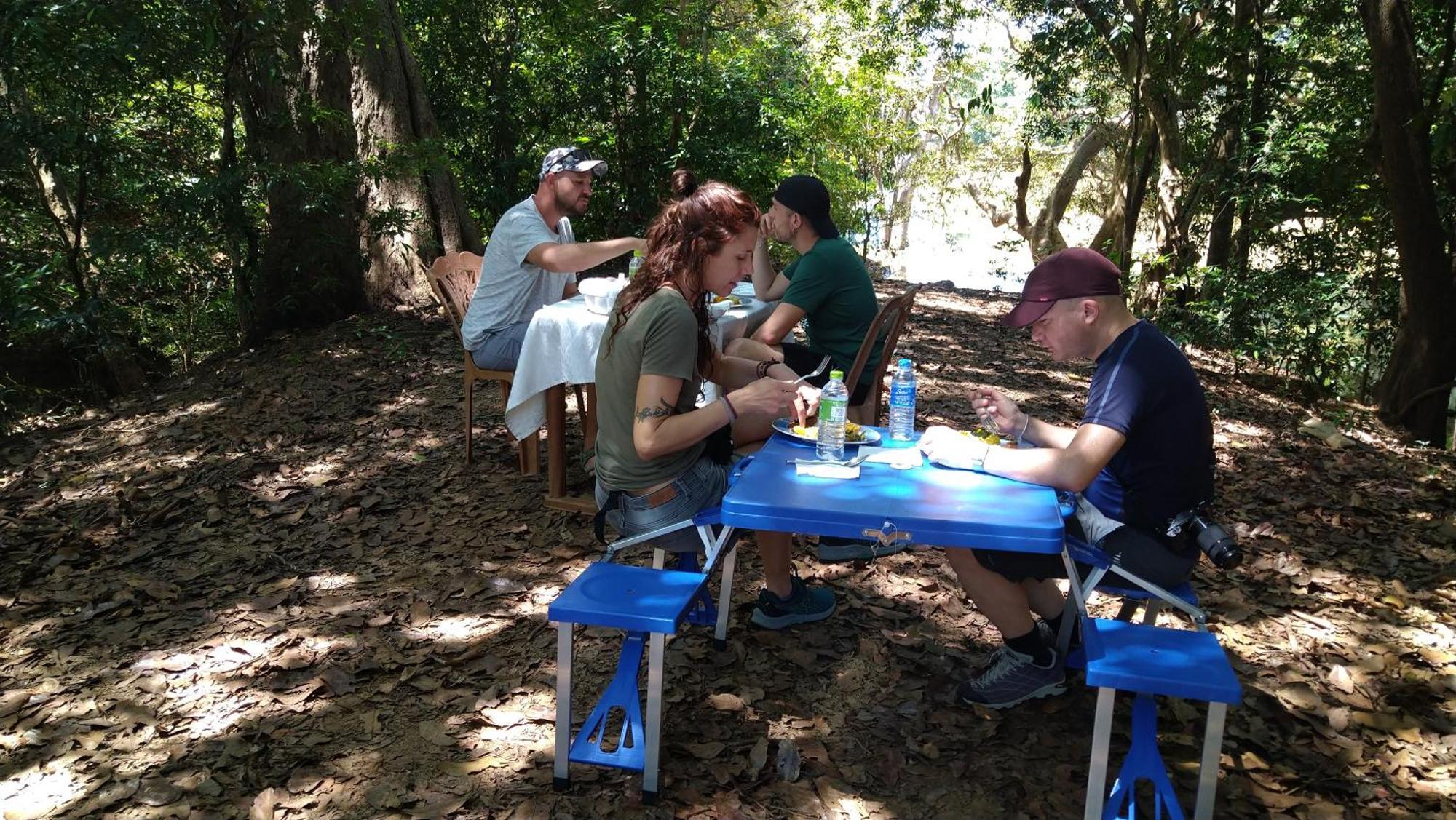 Udawalawa Safari Resort Uda Walawe Extérieur photo