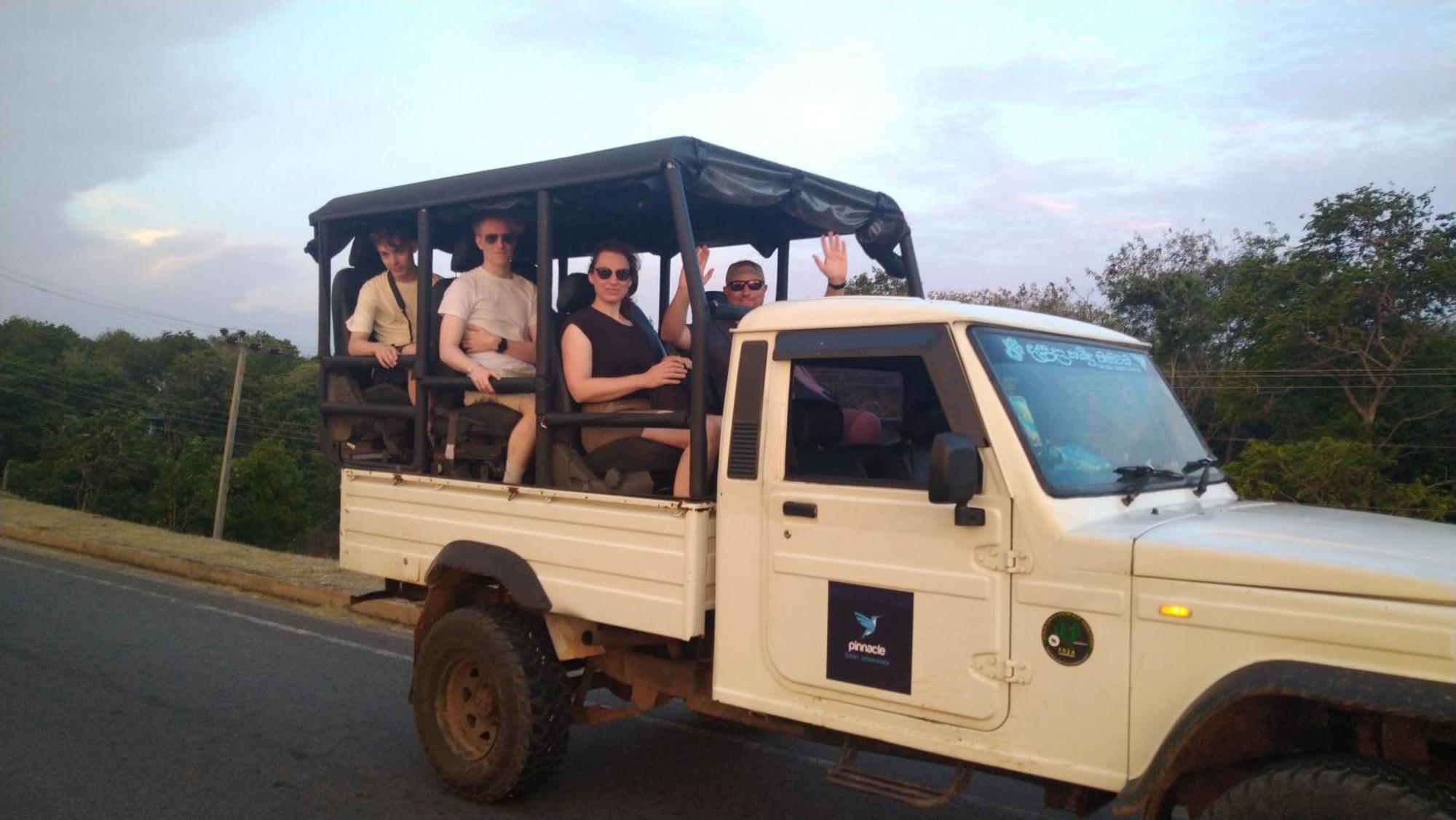 Udawalawa Safari Resort Uda Walawe Extérieur photo