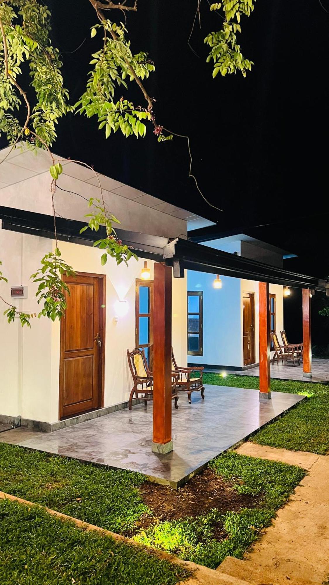 Udawalawa Safari Resort Uda Walawe Extérieur photo