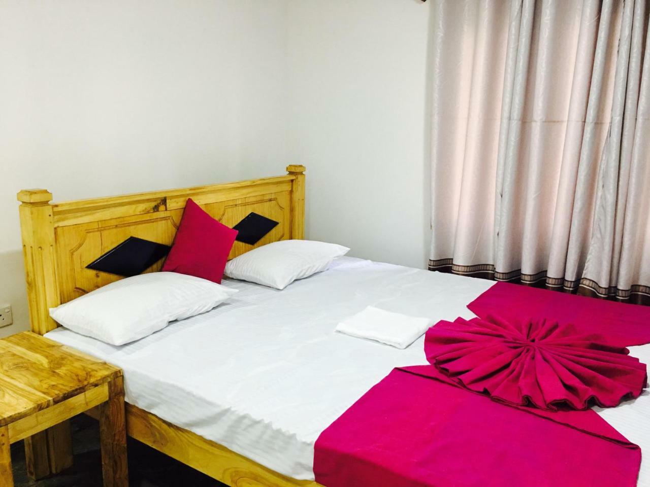 Udawalawa Safari Resort Uda Walawe Extérieur photo